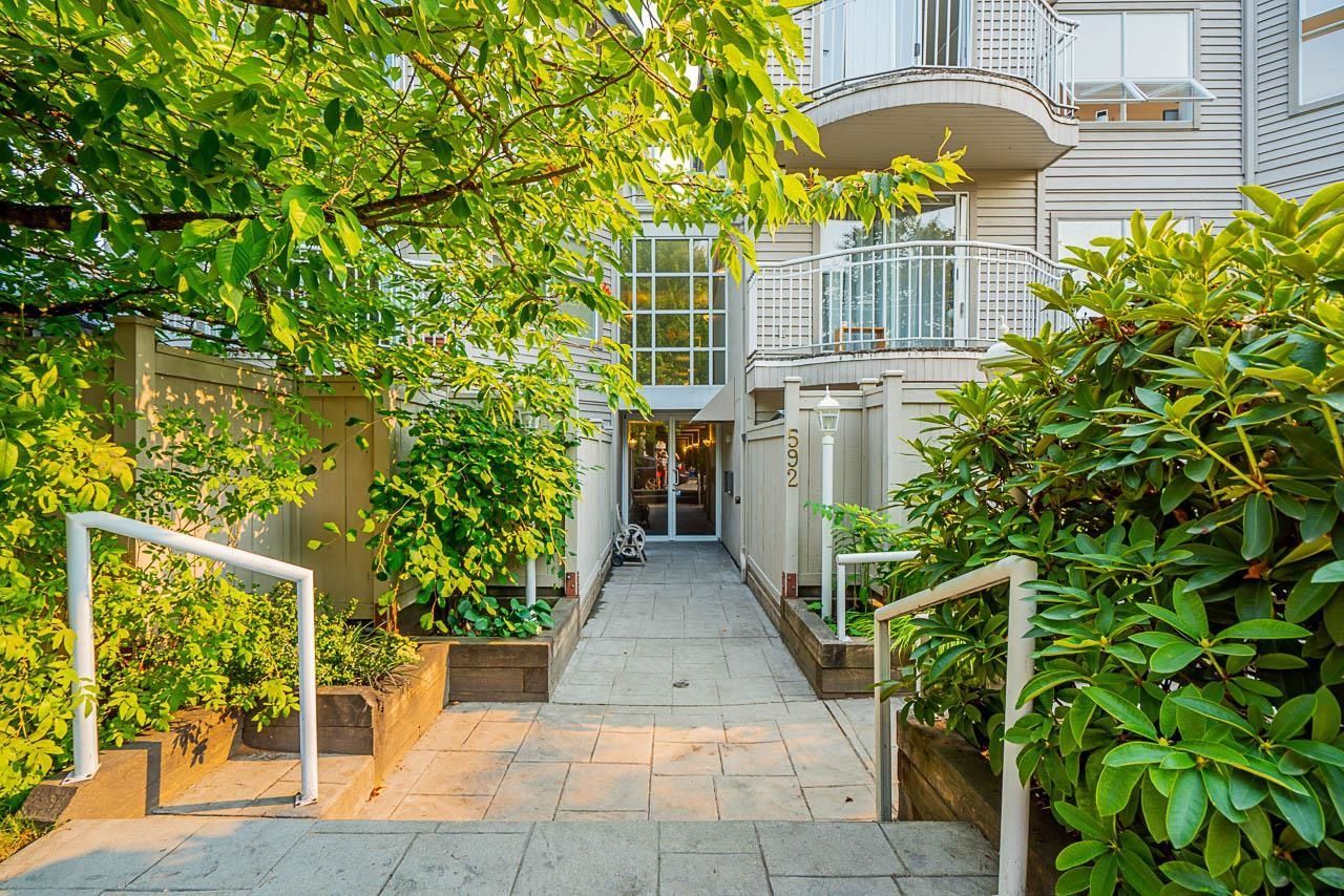 592-w-16th-avenue-cambie-vancouver-west-25 at 206 - 592 W 16th Avenue, Cambie, Vancouver West