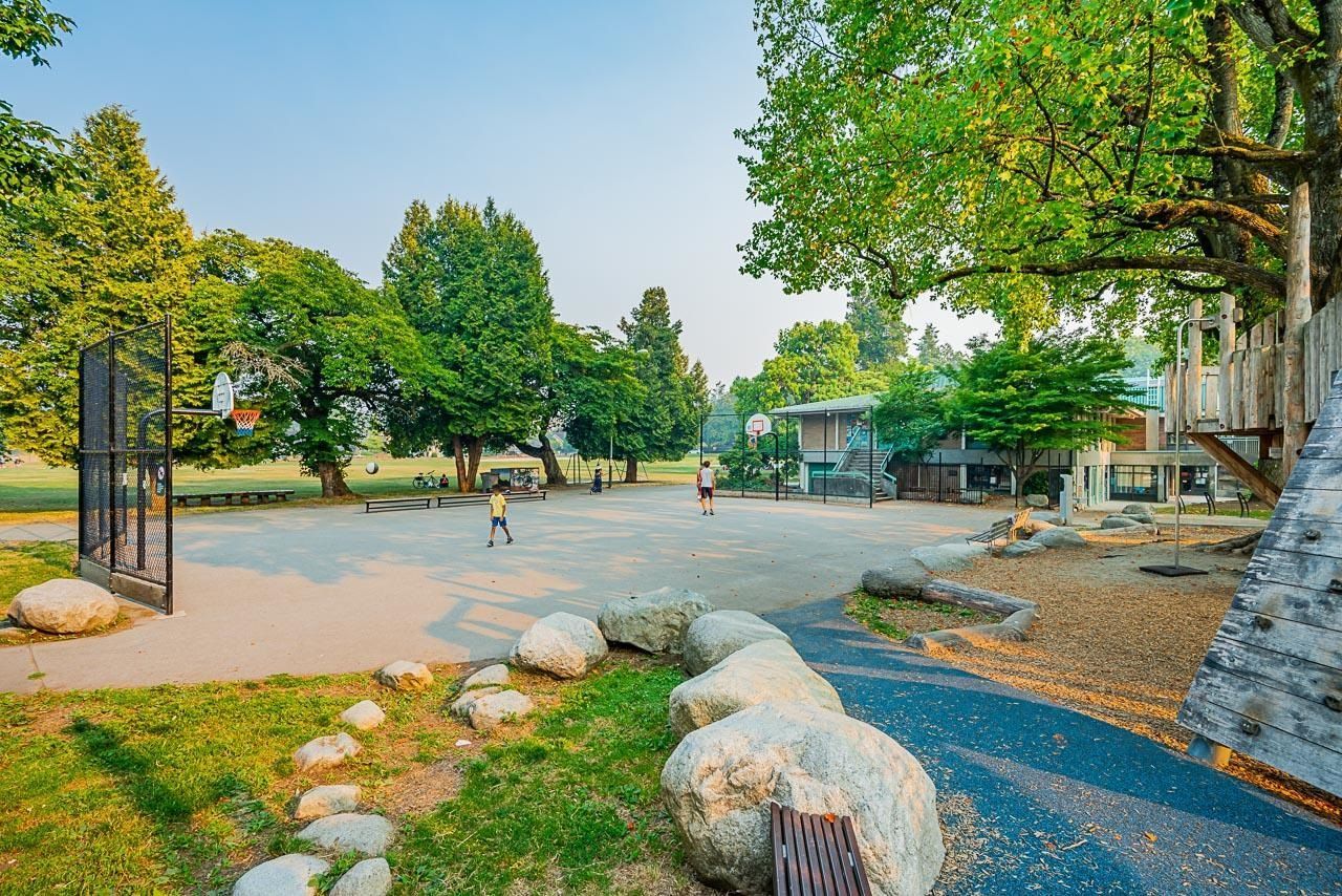 592-w-16th-avenue-cambie-vancouver-west-31 at 206 - 592 W 16th Avenue, Cambie, Vancouver West