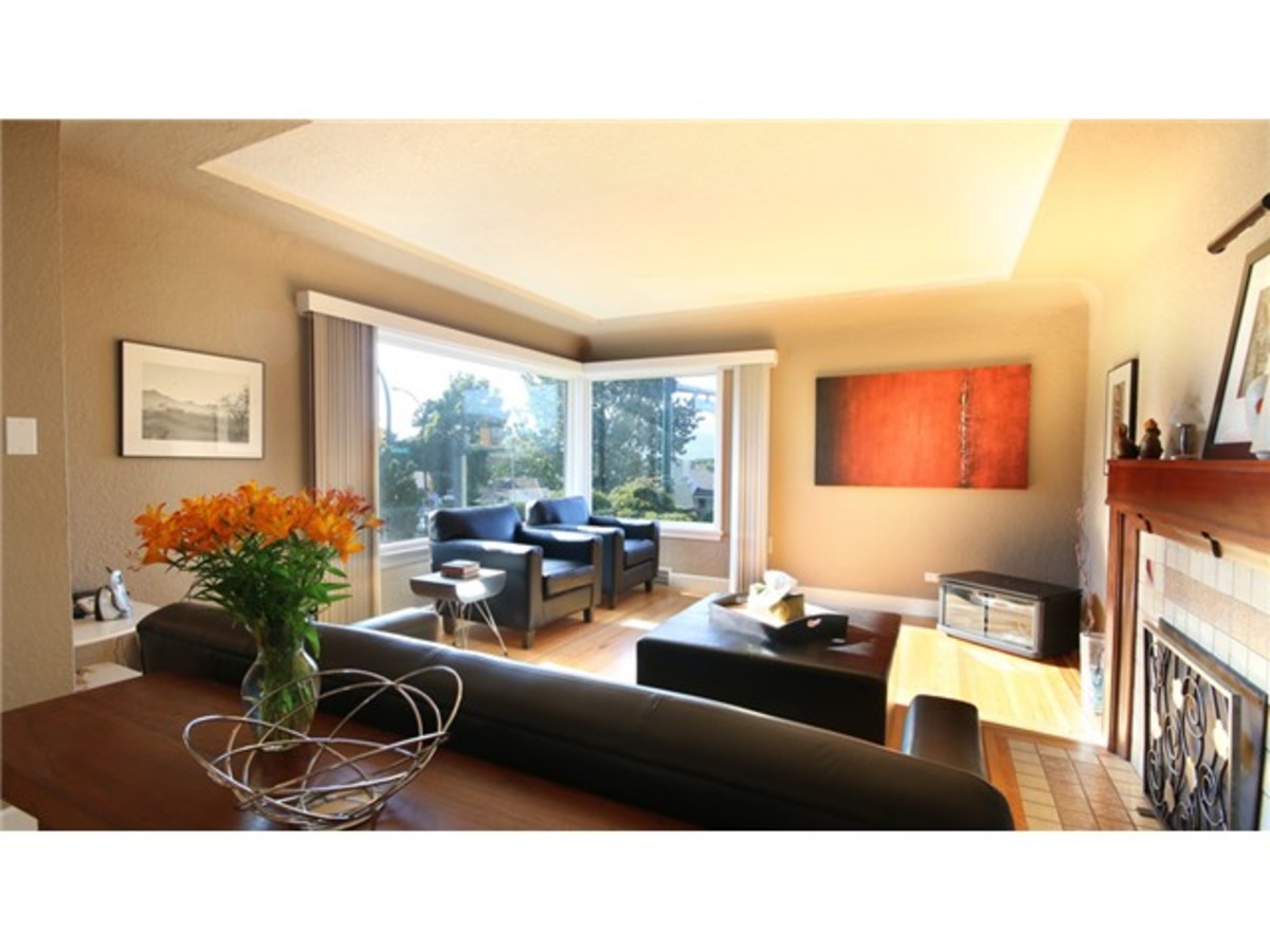 E 33rd at 1508 33rd avenue , Knight, Vancouver East