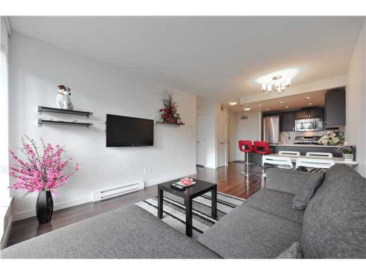 CHESTER at 519 - 4818 ELDORADO ME , Collingwood VE, Vancouver East