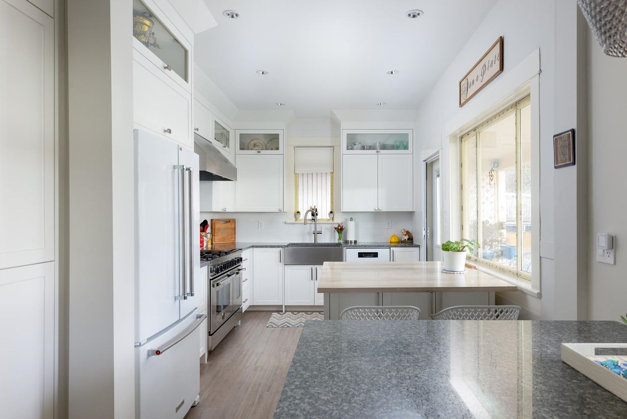 1022-seventh-avenue-moody-park-new-westminster-13 at 1022 Seventh Avenue, Moody Park, New Westminster