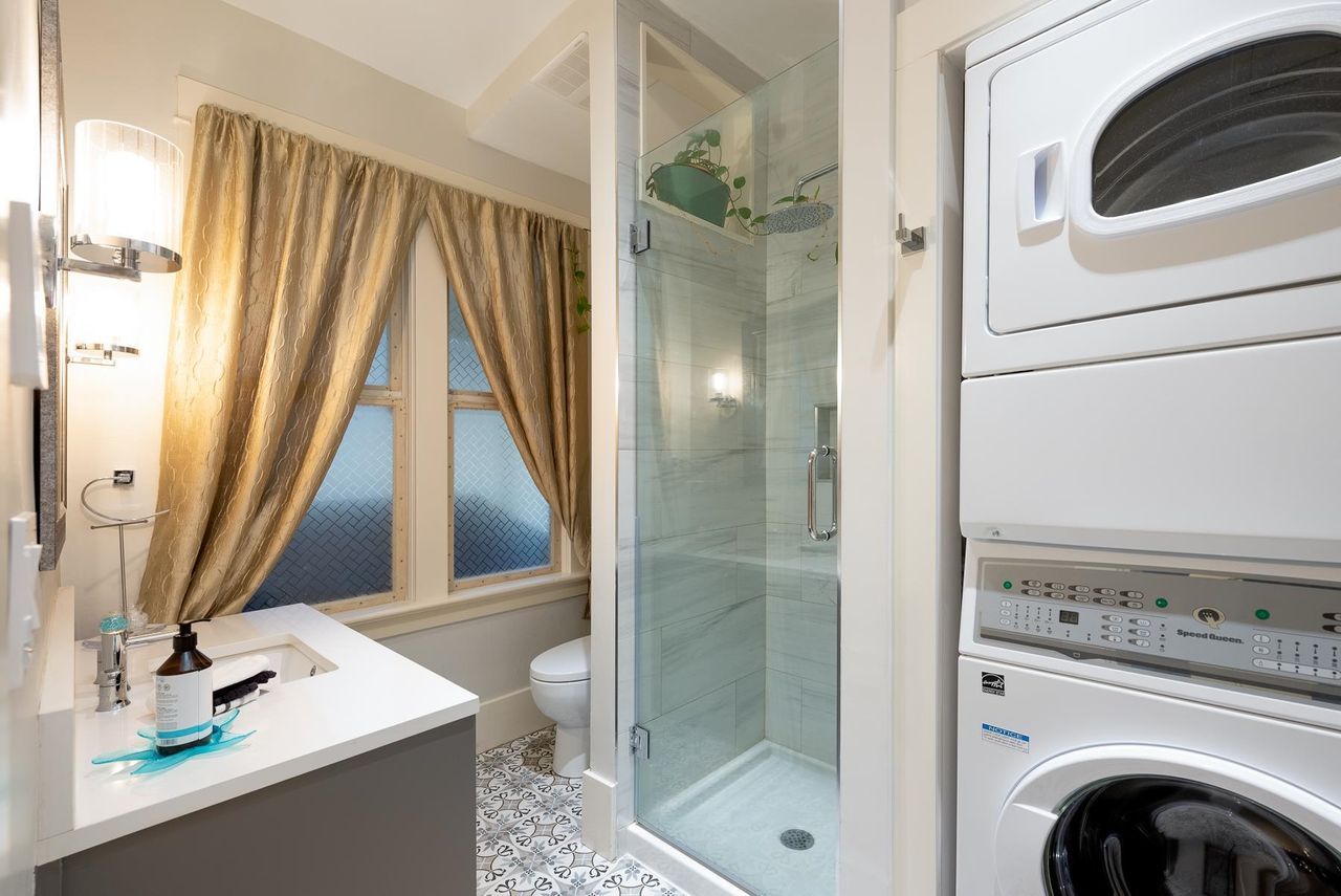 1022-seventh-avenue-moody-park-new-westminster-16 at 1022 Seventh Avenue, Moody Park, New Westminster