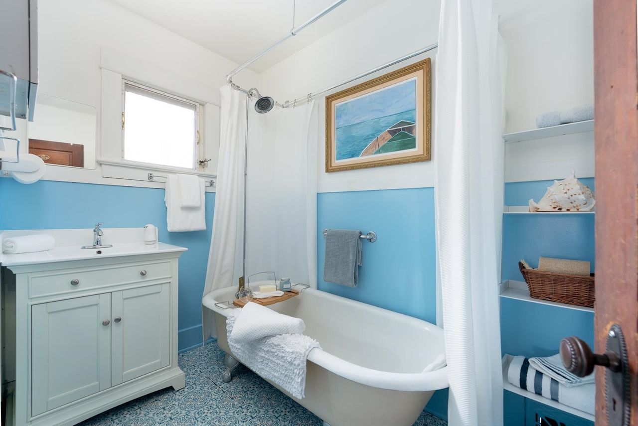 1022-seventh-avenue-moody-park-new-westminster-26 at 1022 Seventh Avenue, Moody Park, New Westminster