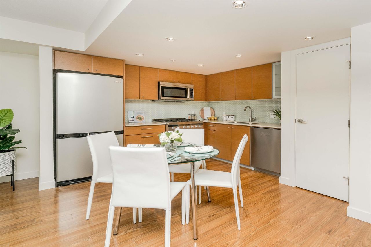 5908-alderbridge-way-brighouse-richmond-11 at 4 - 5908 Alderbridge Way, Brighouse, Richmond