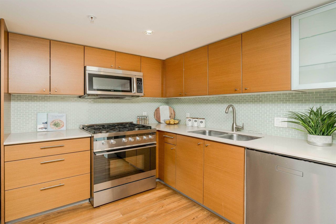 5908-alderbridge-way-brighouse-richmond-13 at 4 - 5908 Alderbridge Way, Brighouse, Richmond