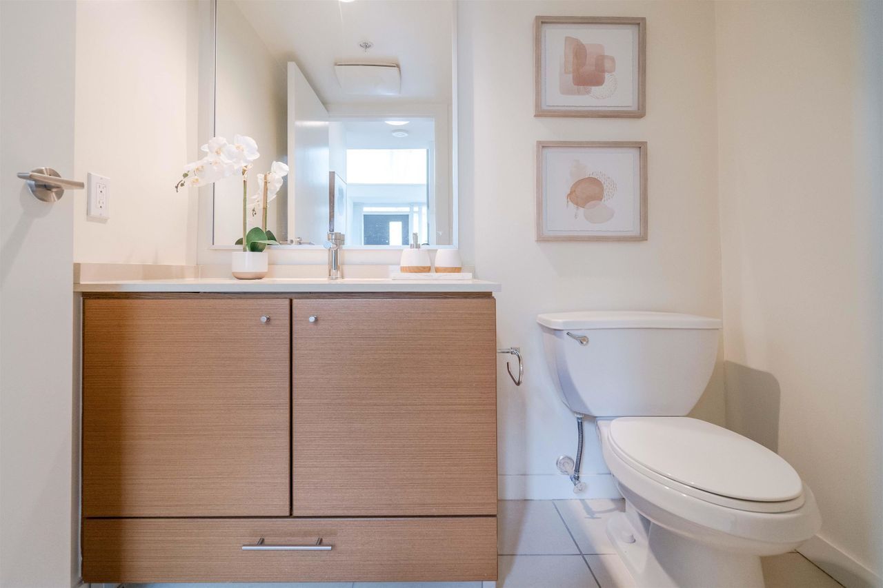 5908-alderbridge-way-brighouse-richmond-19 at 4 - 5908 Alderbridge Way, Brighouse, Richmond