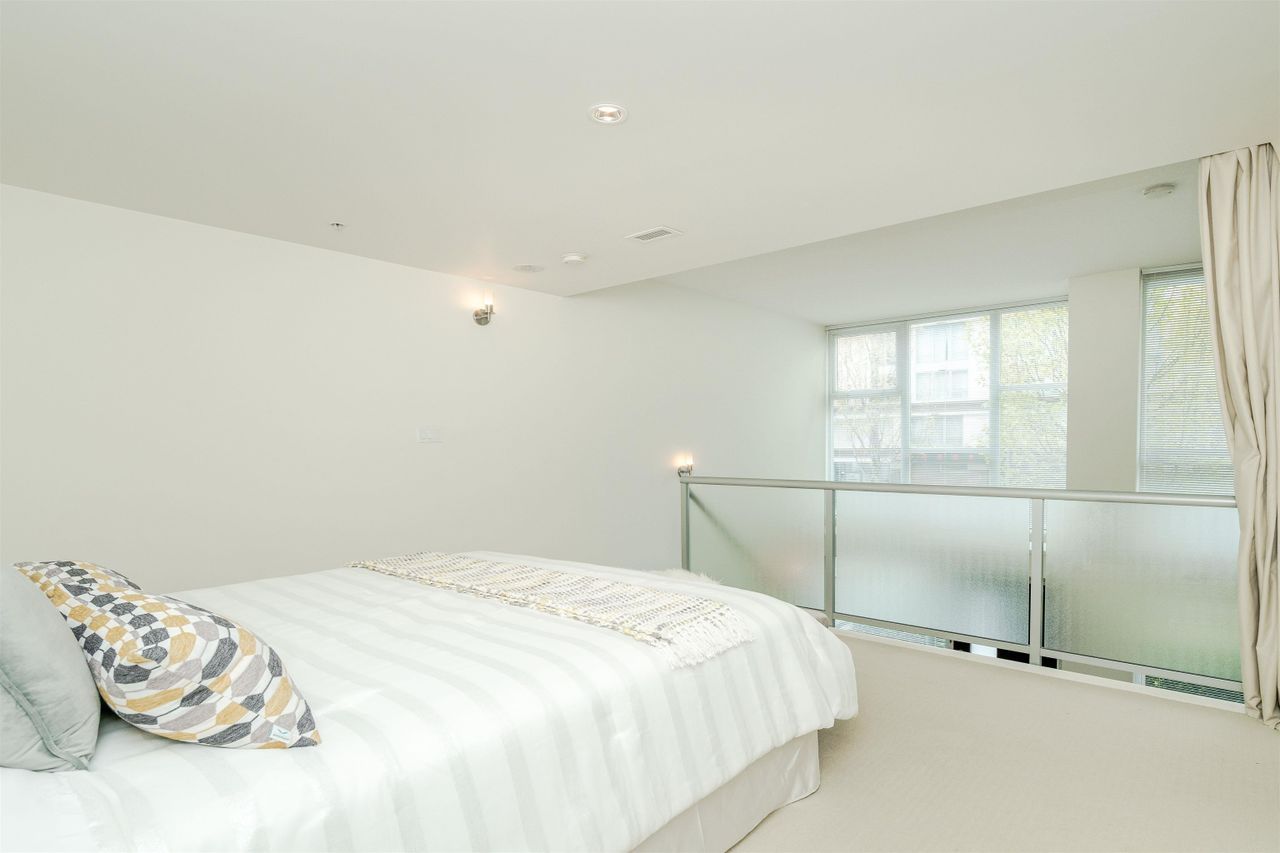 5908-alderbridge-way-brighouse-richmond-24 at 4 - 5908 Alderbridge Way, Brighouse, Richmond