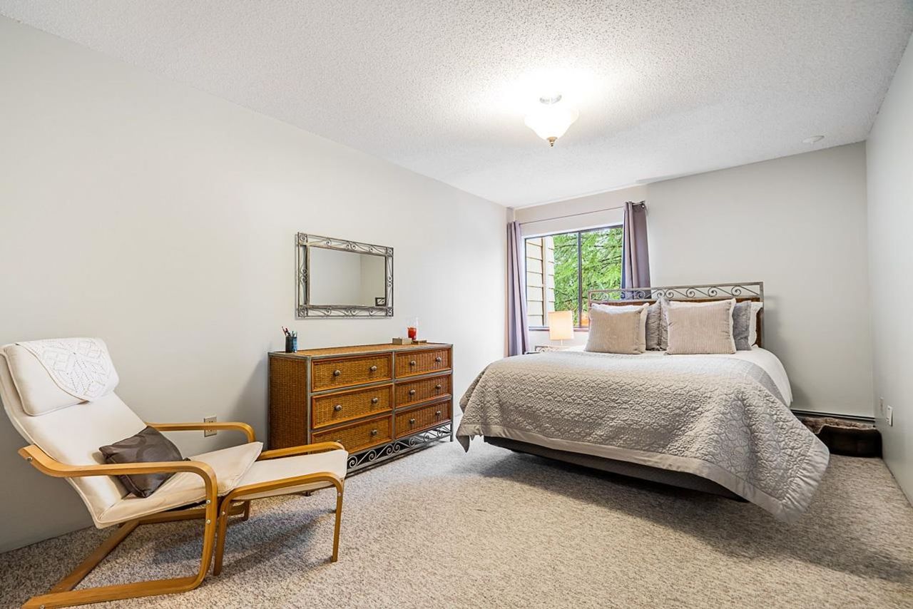 7426-138-street-east-newton-surrey-09 at 214 - 7426 138 Street, East Newton, Surrey