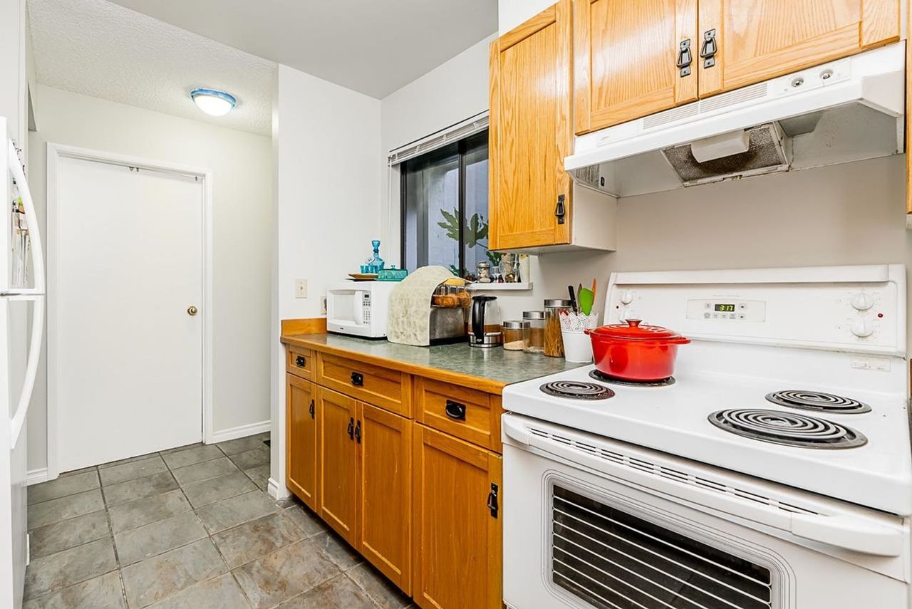 817-alexander-bay-north-shore-pt-moody-port-moody-04 at 817 Alexander Bay, North Shore Pt Moody, Port Moody