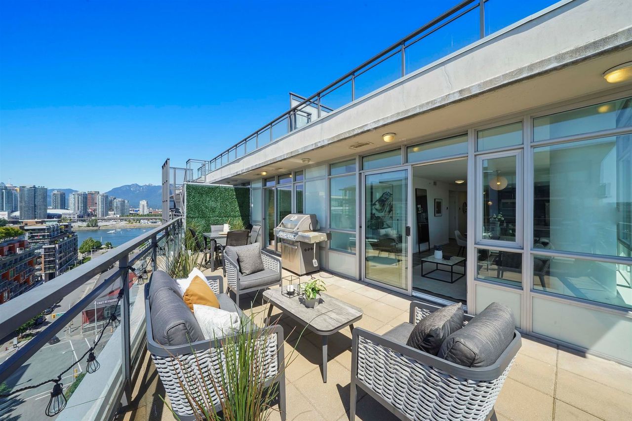 89-w-2nd-avenue-false-creek-vancouver-west-02 at 1601 - 89 W 2nd Avenue, False Creek, Vancouver West