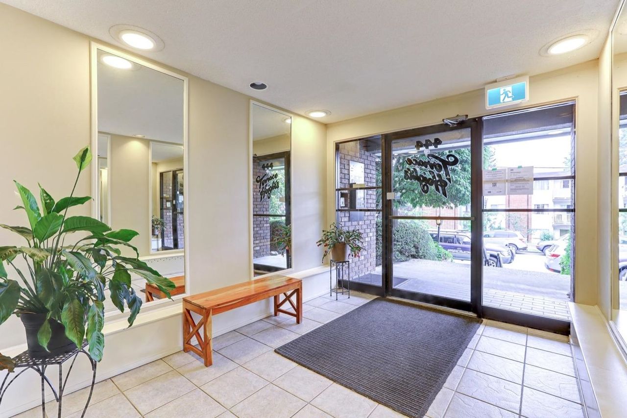 444-east-6th-avenue-mount-pleasant-ve-vancouver-east-04 at 303 - 444 East 6th Avenue, Mount Pleasant VE, Vancouver East