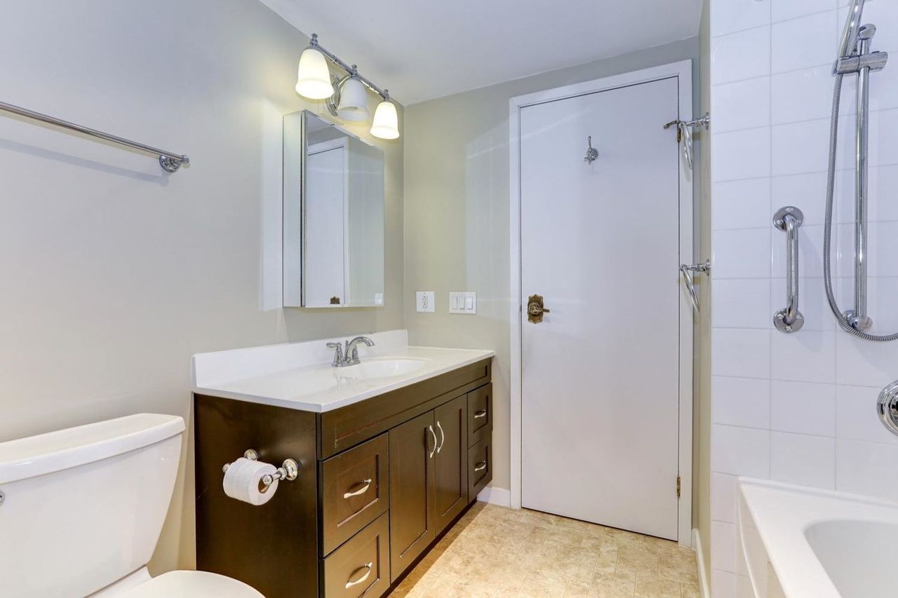 444-east-6th-avenue-mount-pleasant-ve-vancouver-east-27 at 303 - 444 East 6th Avenue, Mount Pleasant VE, Vancouver East