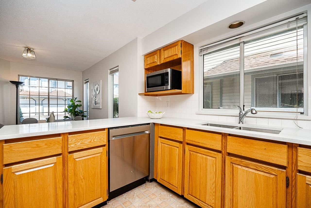 9978-151-street-guildford-north-surrey-07 at 113 - 9978 151 Street, Guildford, North Surrey