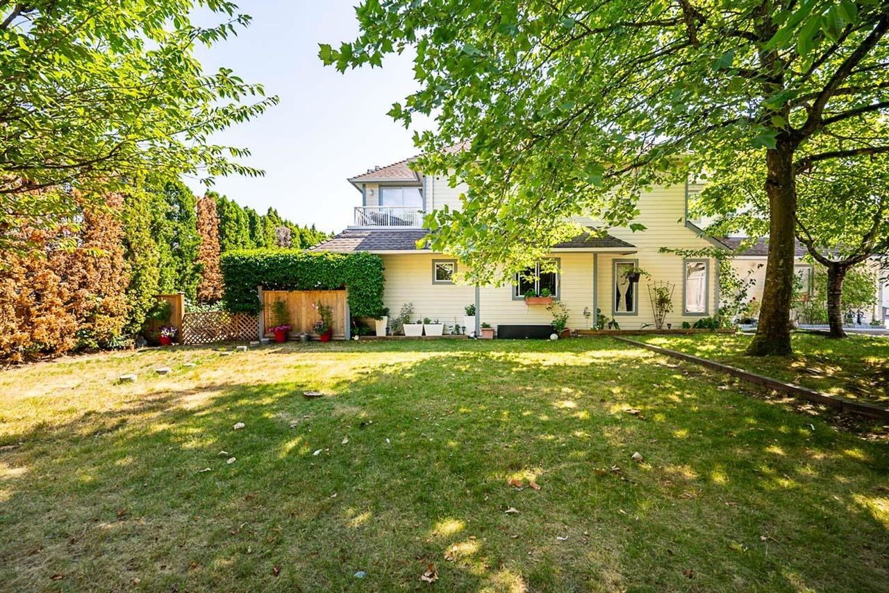 9978-151-street-guildford-north-surrey-26 at 113 - 9978 151 Street, Guildford, North Surrey