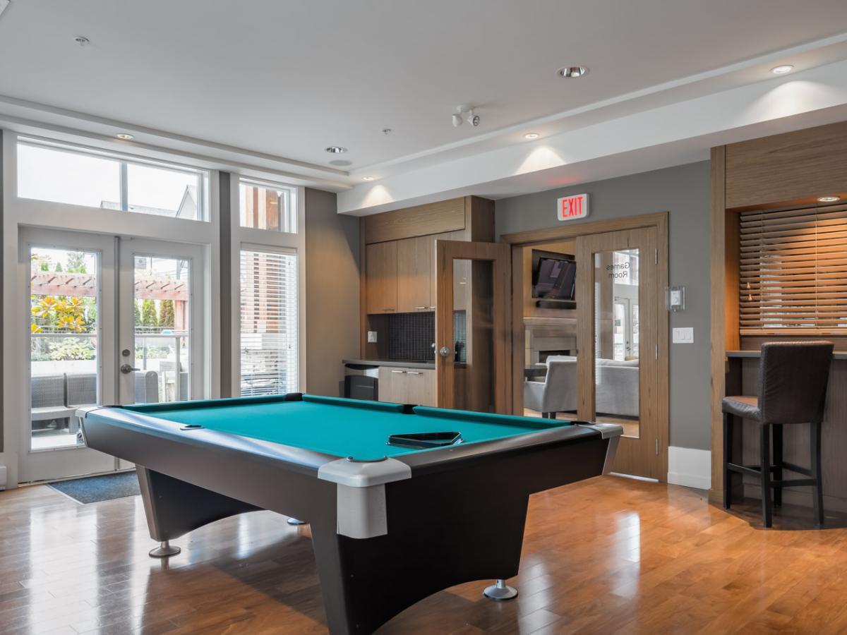 14 at 17 - 2450  Street, Grandview Surrey, South Surrey White Rock