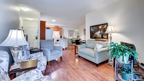 305-196-wade-avenue-main-north-penticton-01 at 305 - 196 Wade Avenue, Main North, Penticton