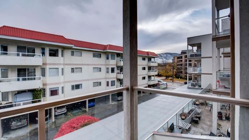 305-196-wade-avenue-main-north-penticton-08 at 305 - 196 Wade Avenue, Main North, Penticton 305-196-wade-avenue-main-north-penticton-08 at 305 - 196 Wade Avenue, Main North, Penticton