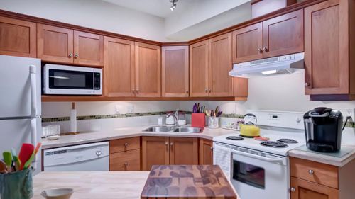 305-196-wade-avenue-main-north-penticton-09 at 305 - 196 Wade Avenue, Main North, Penticton