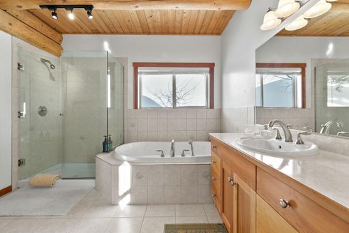 136-creekview-road-penticton-apex-penticton-07 at 136 Creekview Road, Penticton Apex, Penticton 136-creekview-road-penticton-apex-penticton-07 at 136 Creekview Road, Penticton Apex, Penticton