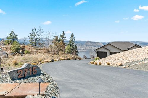 2715-workman-place-naramata-rural-naramata-11 at 2715 Workman Place, Naramata 2715-workman-place-naramata-rural-naramata-11 at 2715 Workman Place, Naramata