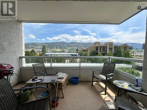 401-284-yorkton-avenue-main-south-penticton-03 at 401 - 284 Yorkton Avenue, Main South, Penticton 401-284-yorkton-avenue-main-south-penticton-03 at 401 - 284 Yorkton Avenue, Main South, Penticton