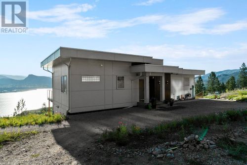 2401-workman-place-naramata-rural-naramata-10 at 2401 Workman Place, Naramata 2401-workman-place-naramata-rural-naramata-10 at 2401 Workman Place, Naramata