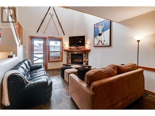 360-strayhorse-road-unit-8-penticton-apex-apex-mountain-04 at 360 Strayhorse 8 Road, Penticton Apex, Apex Mountain