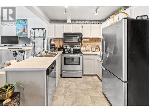 225-clearview-road-unit-803-penticton-apex-apex-mountain-04 at 225 CLEARVIEW Road 803, Penticton Apex, Apex Mountain 225-clearview-road-unit-803-penticton-apex-apex-mountain-04 at 225 CLEARVIEW Road 803, Penticton Apex, Apex Mountain