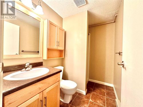 284-yorkton-avenue-unit-106-main-south-penticton-06 at 284 YORKTON Avenue 106, Main South, Penticton 284-yorkton-avenue-unit-106-main-south-penticton-06 at 284 YORKTON Avenue 106, Main South, Penticton