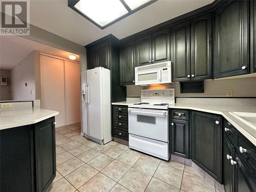 284-yorkton-avenue-unit-409-main-south-penticton-06 at 284 Yorkton Avenue 409, Main South, Penticton 284-yorkton-avenue-unit-409-main-south-penticton-06 at 284 Yorkton Avenue 409, Main South, Penticton