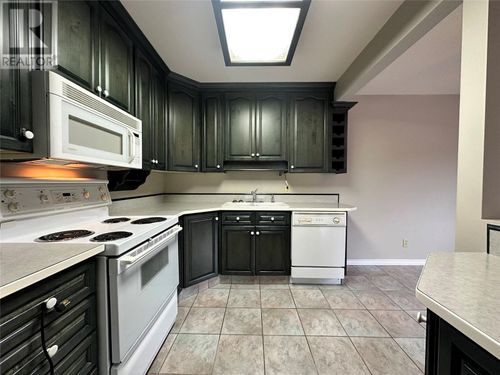 284-yorkton-avenue-unit-409-main-south-penticton-11 at 284 Yorkton Avenue 409, Main South, Penticton 284-yorkton-avenue-unit-409-main-south-penticton-11 at 284 Yorkton Avenue 409, Main South, Penticton