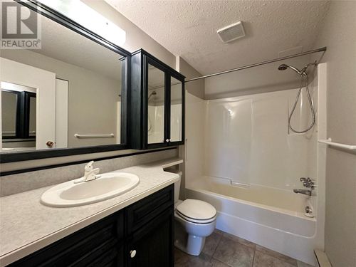 284-yorkton-avenue-unit-409-main-south-penticton-14 at 284 Yorkton Avenue 409, Main South, Penticton