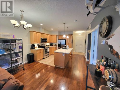 3313-wilson-street-unit-210-main-south-penticton-03 at 3313 Wilson Street 210, Main South, Penticton