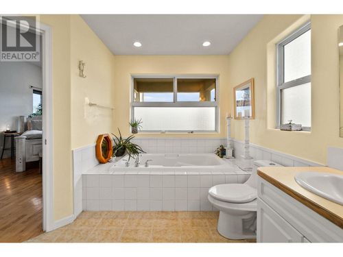 712-creekside-road-main-north-penticton-40 at 712 Creekside Road, Main North, Penticton