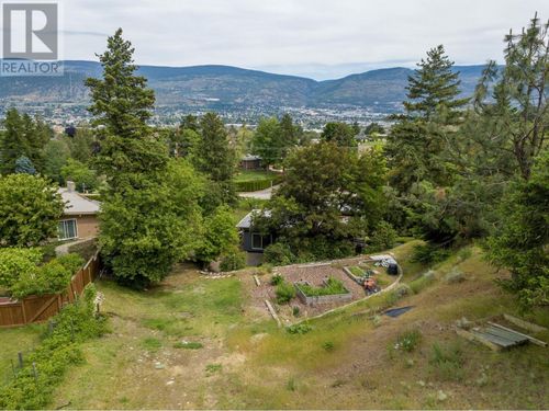 220-west-bench-drive-husulawest-benchsage-mesa-penticton-11 at 220 West Bench Drive, Husula, Penticton