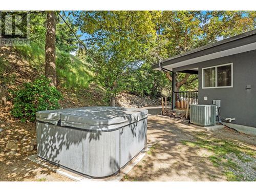 220-west-bench-drive-husulawest-benchsage-mesa-penticton-60 at 220 West Bench Drive, Husula, Penticton 220-west-bench-drive-husulawest-benchsage-mesa-penticton-60 at 220 West Bench Drive, Husula, Penticton