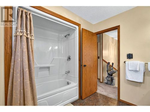 3025-naramata-road-naramata-rural-naramata-40 at 3025 Naramata Road, Naramata 3025-naramata-road-naramata-rural-naramata-40 at 3025 Naramata Road, Naramata