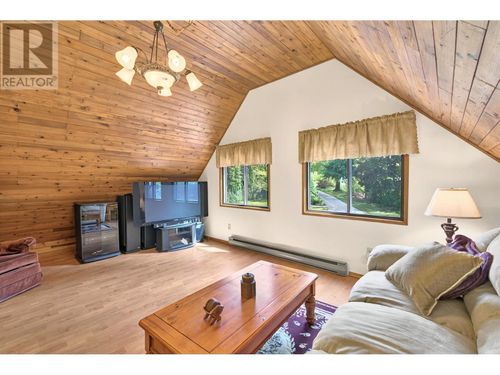 3025-naramata-road-naramata-rural-naramata-44 at 3025 Naramata Road, Naramata 3025-naramata-road-naramata-rural-naramata-44 at 3025 Naramata Road, Naramata