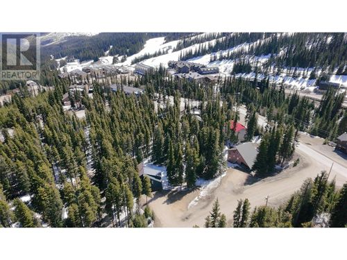 103-whitetail-road-unit-102-penticton-apex-apex-mountain-65 at 103 Whitetail Road 102, Penticton Apex, Apex Mountain 103-whitetail-road-unit-102-penticton-apex-apex-mountain-65 at 103 Whitetail Road 102, Penticton Apex, Apex Mountain