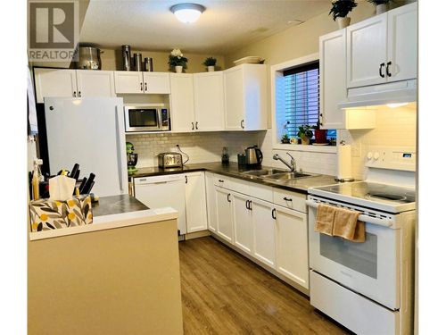 1458-penticton-avenue-unit-157-main-north-penticton-09 at 1458 Penticton Avenue 157, Main North, Penticton