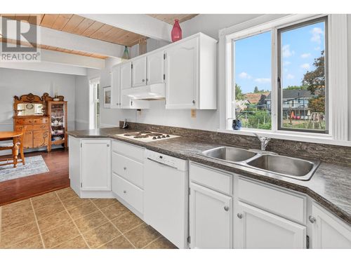 735-robinson-avenue-naramata-village-naramata-24 at 735 Robinson Avenue, Naramata Village, Naramata 735-robinson-avenue-naramata-village-naramata-24 at 735 Robinson Avenue, Naramata Village, Naramata