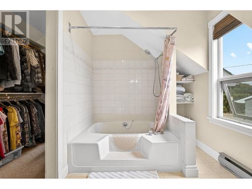 735-robinson-avenue-naramata-village-naramata-41 at 735 Robinson Avenue, Naramata Village, Naramata 735-robinson-avenue-naramata-village-naramata-41 at 735 Robinson Avenue, Naramata Village, Naramata