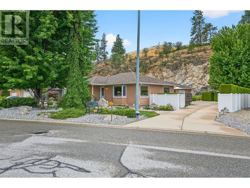 3021-evergreen-drive-wiltsevalleyview-penticton-13 at 3021 Evergreen Drive, Wiltse, Penticton 3021-evergreen-drive-wiltsevalleyview-penticton-13 at 3021 Evergreen Drive, Wiltse, Penticton