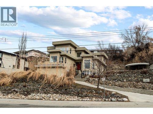 712-creekside-road-main-north-penticton-04 at 712 Creekside Road, Main North, Penticton 712-creekside-road-main-north-penticton-04 at 712 Creekside Road, Main North, Penticton