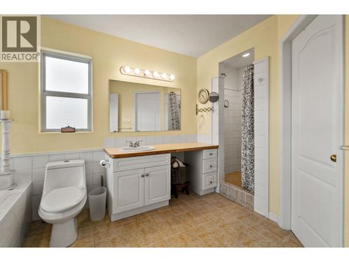 712-creekside-road-main-north-penticton-45 at 712 Creekside Road, Main North, Penticton