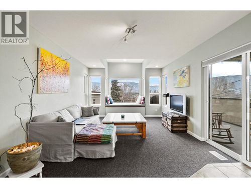 712-creekside-road-main-north-penticton-14 at 712 Creekside Road, Main North, Penticton