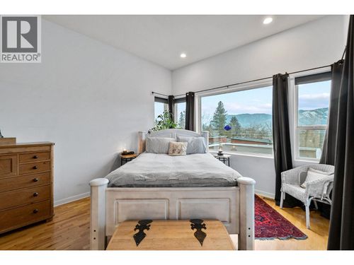 712-creekside-road-main-north-penticton-32 at 712 Creekside Road, Main North, Penticton