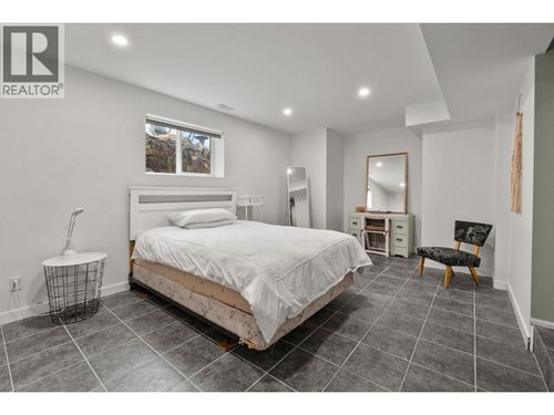 712-creekside-road-main-north-penticton-51 at 712 Creekside Road, Main North, Penticton