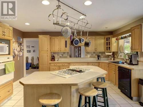 2720-noyes-road-na-naramata-rural-naramata-04 at 2720 Noyes Road, Naramata 2720-noyes-road-na-naramata-rural-naramata-04 at 2720 Noyes Road, Naramata