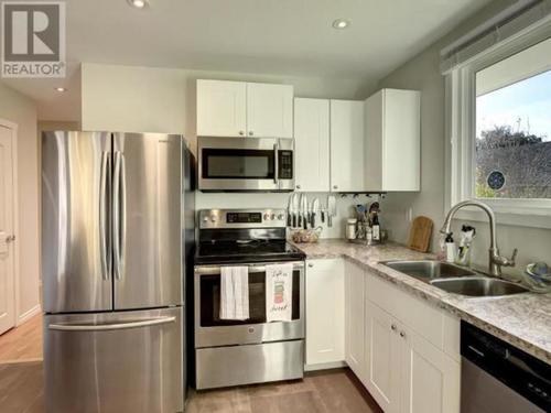 163-mcpherson-cres-pe-main-north-penticton-08 at 163 Mcpherson Crescent, Main North, Penticton